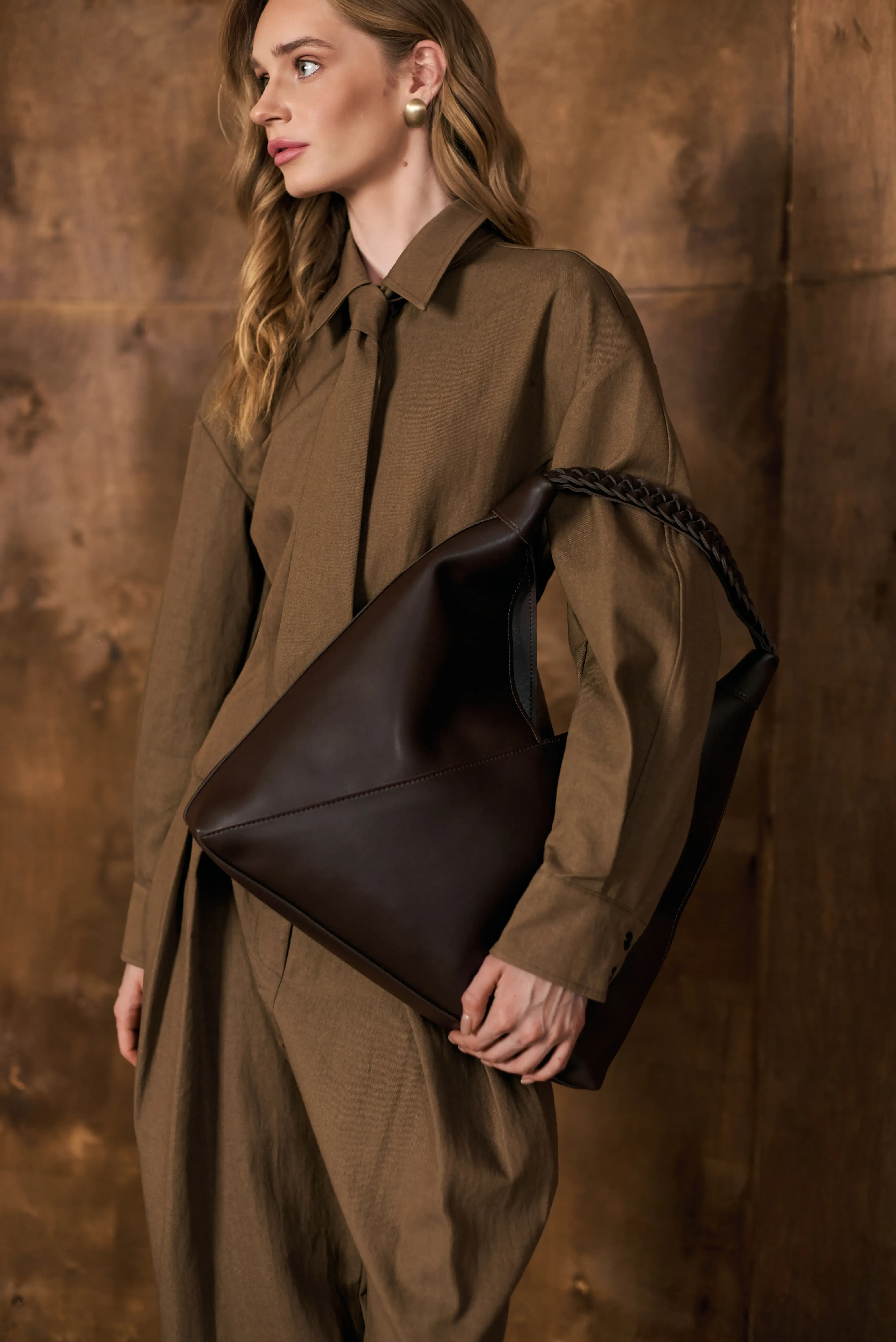 SHOPPER BIND BROWN